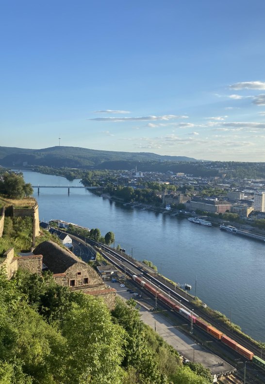 Moselchalet Koblenz Festung und Rheinblick | © Stefanie Käfer