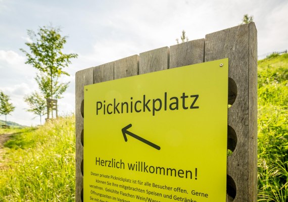 Herzlich Willkommen- Schild | © Dominik Ketz