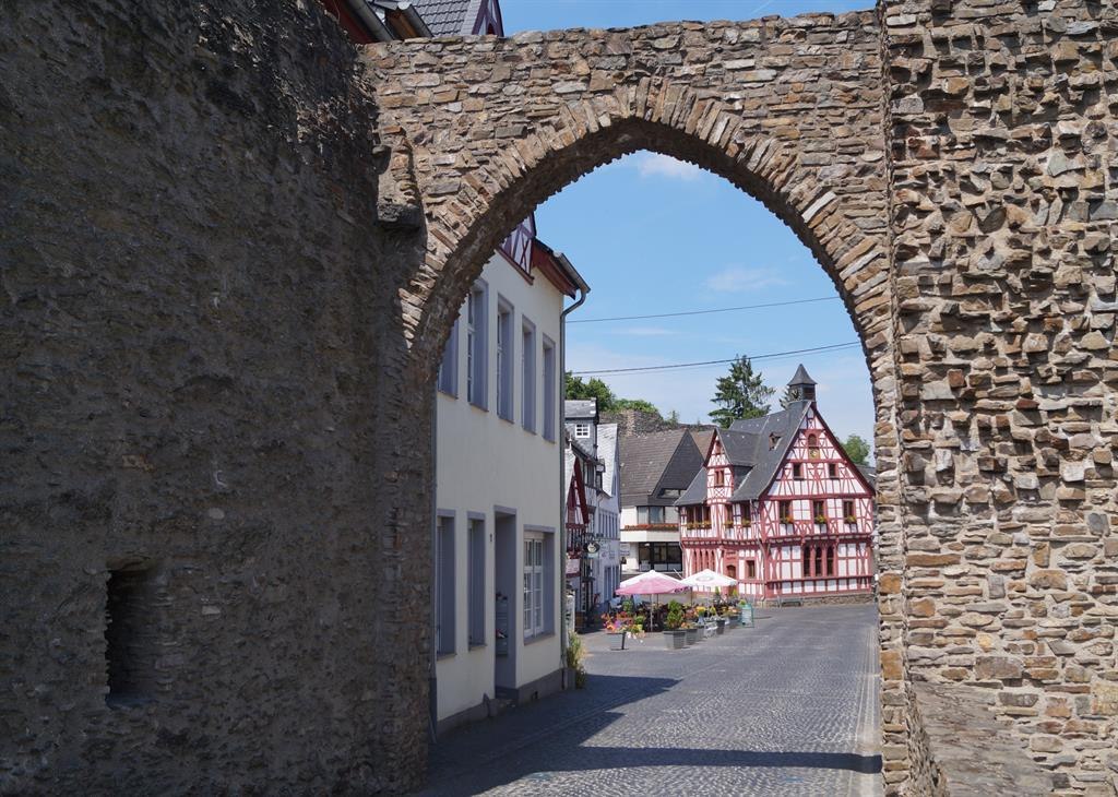 Kirchtor Rhens | © Tourist-Information Erlebnis Rheinbogen