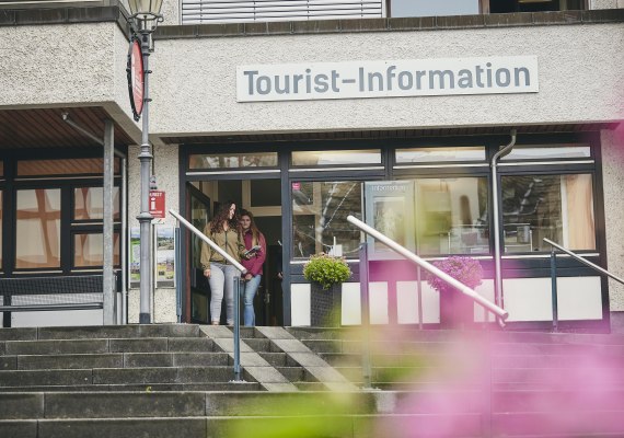 Tourist-Info Erlebnis Rheinbogen | © Marco Rothbrust