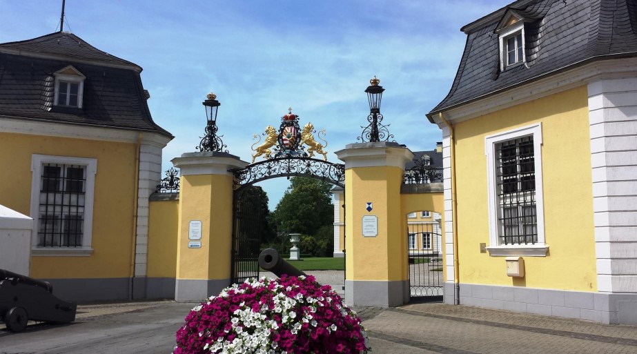 Schloss Neuwied Eingang | © Romantischer Rhein Tourismus GmbH